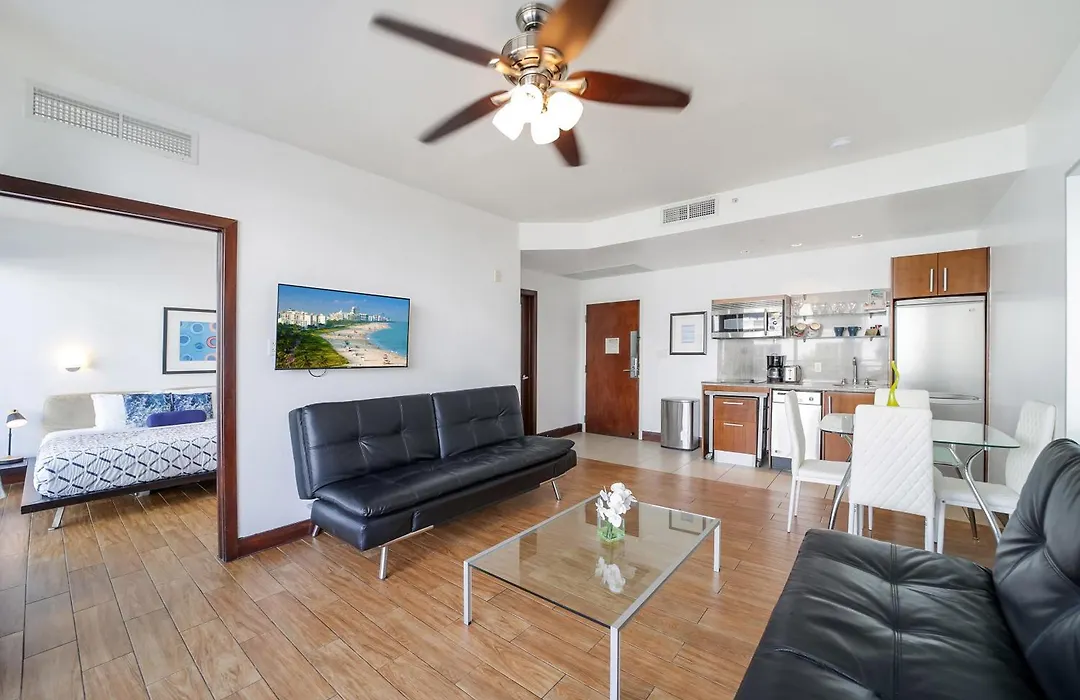 Strand Ocean Drive Suites-1